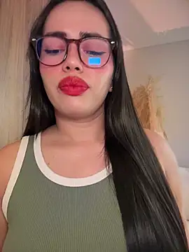 andra rose online show from July 19, 11:18 pm