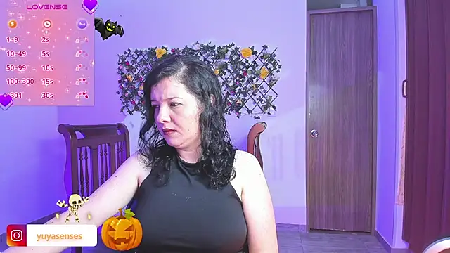 Snapshot of yuya_ss chatting on October 31, 2:54 pm yuya ss online show from October 31, 2:54 pm