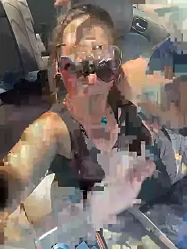 SummerBlueMoon online show from July 8, 6:43 pm