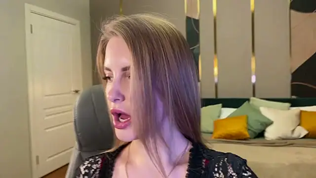 anita blairr online show from March 6, 1:23 am