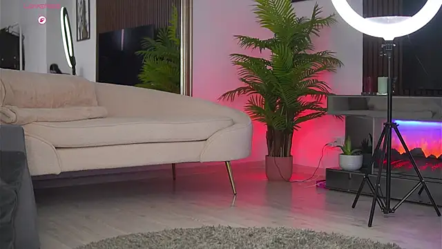 Abbela White online show from July 3, 6:19 am