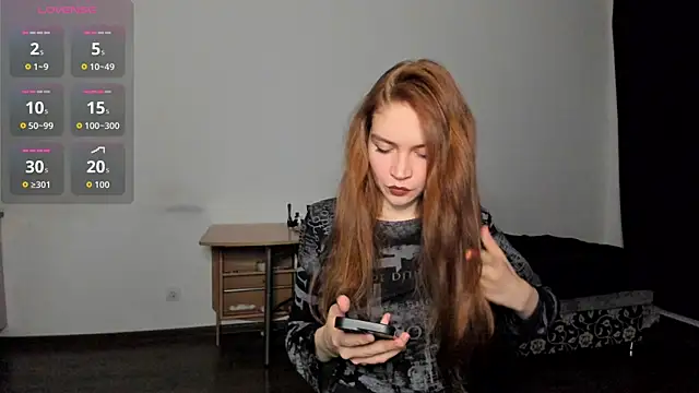 Snapshot of KitsuneRem chatting on September 24, 10:20 pm KitsuneRem online show from September 24, 10:20 pm