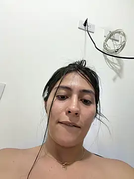 Sophie  Foxxx online show from May 15, 11:07 pm