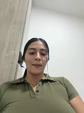 Sophie  Foxxx online show from July 14, 2:05 am