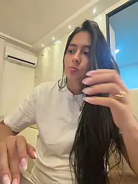 Sophie  Foxxx online show from August 1, 1:07 am