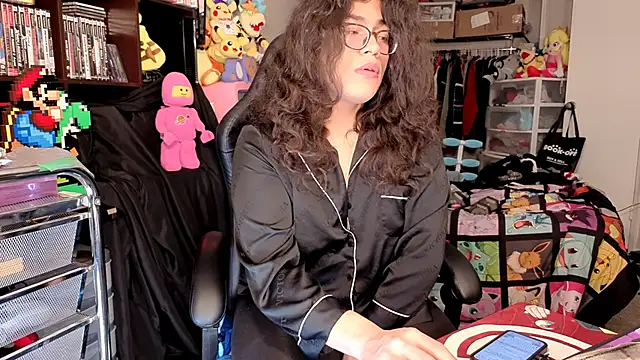 ShinyCherub online show from June 19, 5:38 pm
