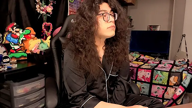 ShinyCherub online show from September 26, 6:22 am