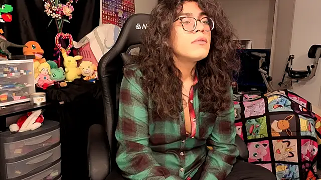 ShinyCherub online show from October 15, 5:26 pm