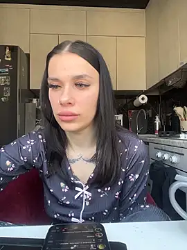 Queen of pain online show from March 11, 7:45 am