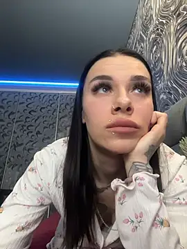 Queen of pain online show from March 6, 9:15 am