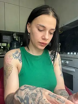 Queen of pain online show from June 4, 6:18 am