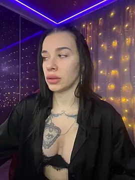 Queen of pain online show from December 19, 6:49 am