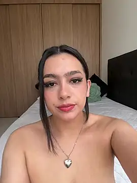 Nicollemays online show from June 27, 7:09 pm