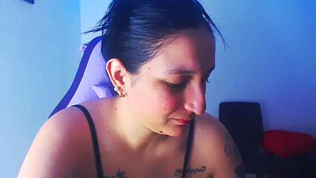 liz dirty online show from January 16, 10:39 pm