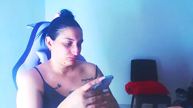 liz dirty online show from June 3, 9:53 pm