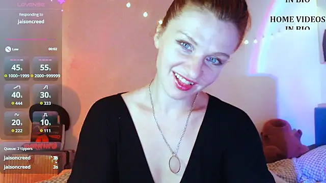 Cassie Wild online show from February 6, 12:30 pm