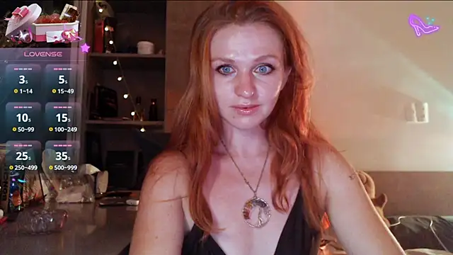 Cassie Wild online show from June 21, 12:42 pm