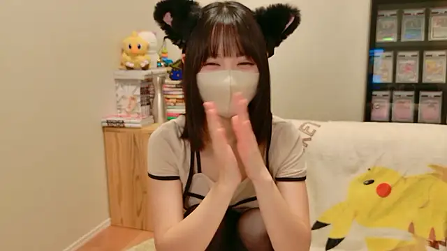 Snapshot of HIKARI_x0 chatting on September 16, 2:14 pm HIKARI x0 online show from September 16, 2:14 pm