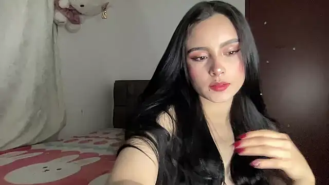 salome polaniiee online show from May 5, 6:38 am