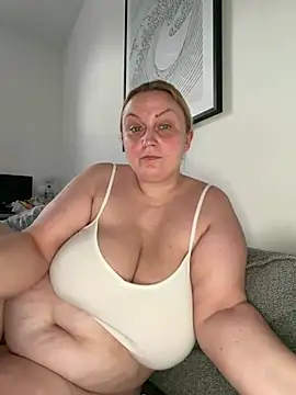 BBW Nora online show from June 21, 7:34 am