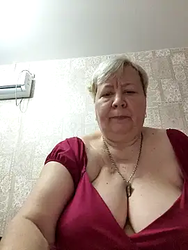 EffectFiona online show from December 1, 8:29 am