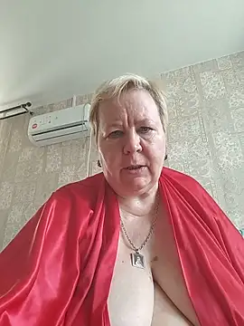 EffectFiona online show from June 11, 3:58 am