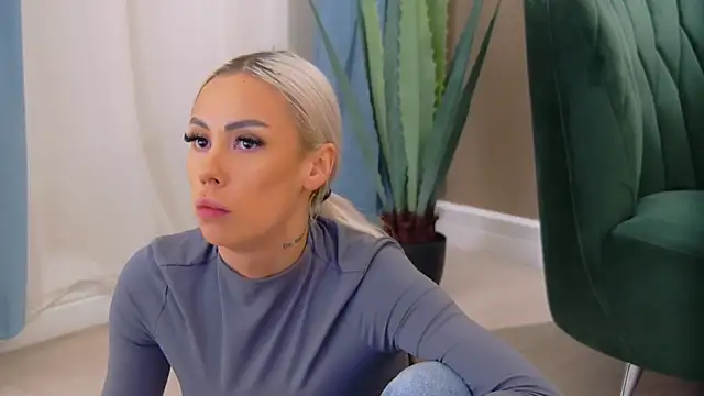 Bailey Rush online show from November 22, 5:37 pm