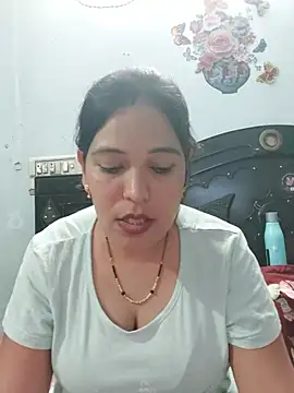 Poojabhabi101 online show from June 23, 8:23 am