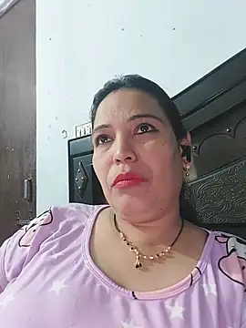 Poojabhabi101 online show from July 12, 6:14 am
