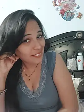Poojabhabi101 online show from July 14, 5:17 pm