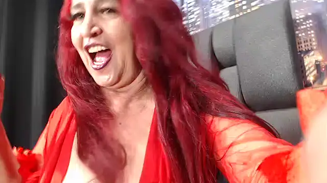 Lucy mature8 online show from July 18, 9:50 pm