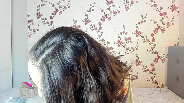 Alisagold90 online show from December 16, 9:15 am