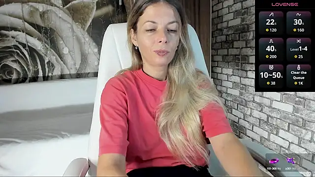 Eva Melow online show from October 1, 4:12 pm