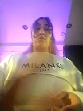 Hotasiansensation online show from December 17, 4:22 pm