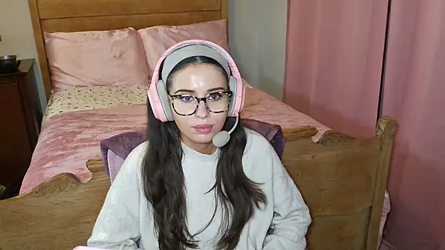 alisonfields online show from January 16, 3:19 pm