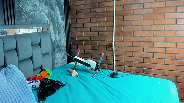 Couple Gold69 online show from March 8, 9:02 am