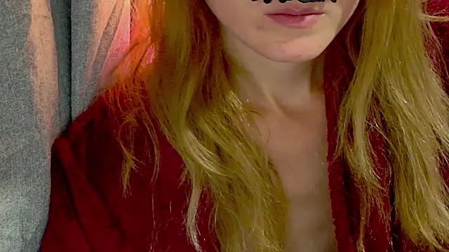 Snapshot of SecretAnni chatting on October 2, 11:15 am SecretAnni online show from October 2, 11:15 am