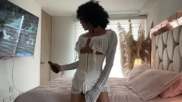 HOT LADY 777 online show from July 17, 4:00 pm