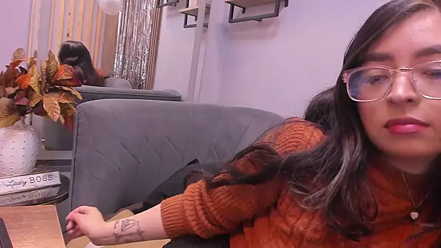 Eva Macalliter online show from December 18, 3:22 am