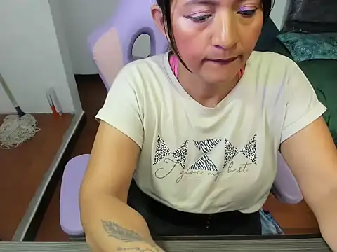 daleska ayala 1 online show from September 15, 9:44 pm