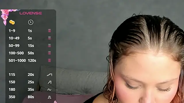 YuliCardona  online show from June 8, 7:47 pm