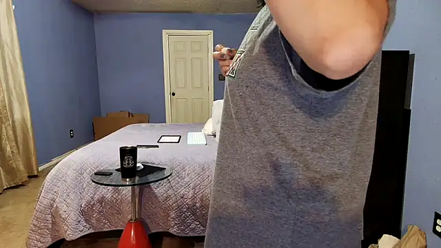 LizzyRU online show from December 5, 5:07 am