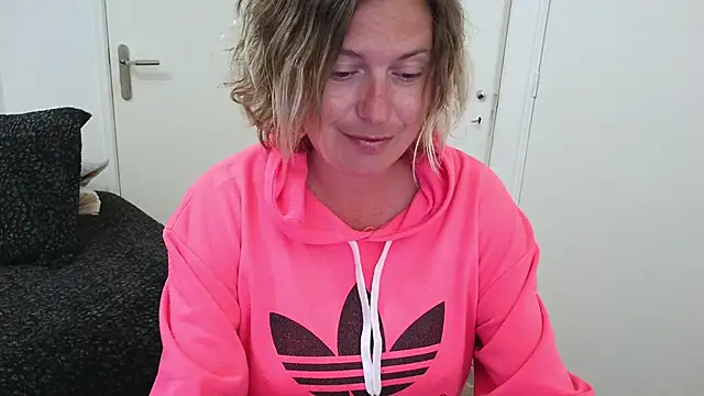 cumfun online show from April 30, 6:24 pm