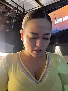 Danielavegax online show from February 17, 11:26 pm