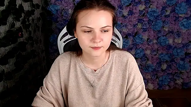 IxxiLiana online show from October 17, 5:43 am