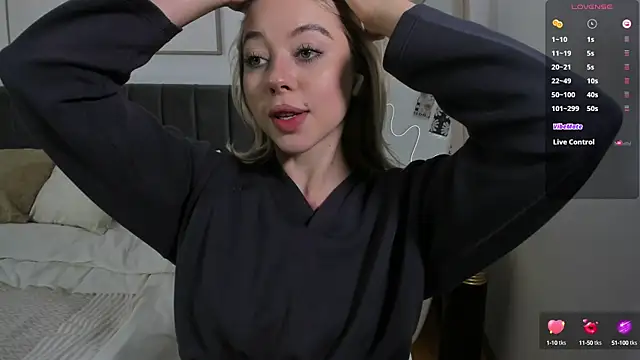 Snapshot of SimonaGerry chatting on September 26, 3:59 am SimonaGerry online show from September 26, 3:59 am