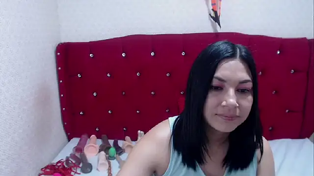 AdaFawxx online show from October 10, 1:54 am