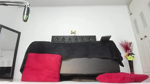 martinaclark online show from May 15, 10:56 pm