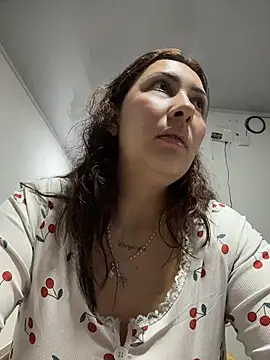 You-kitty2025 online show from July 28, 2:20 am
