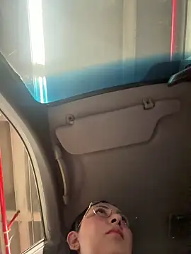 You-kitty2025 online show from December 13, 8:37 pm